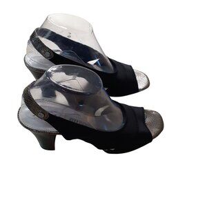 Dana Buchman Slingback Sandals Womens Size 6.5 Medium Black Open Toe High Heels